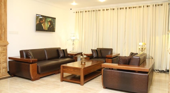 Araliya Green Hills Hotel