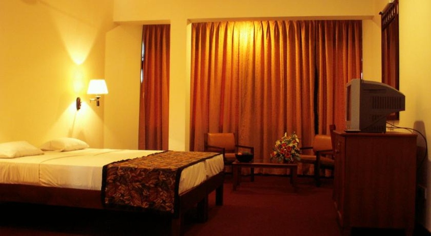 Hotel Janaki