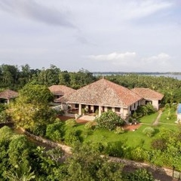 Villa Mayurana By Edwards Collection