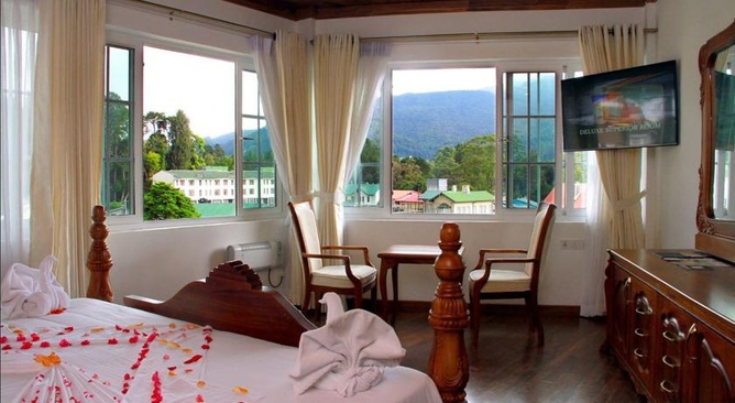 Araliya Green Hills Hotel