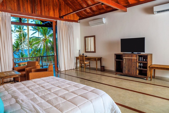 R Degree Hotel