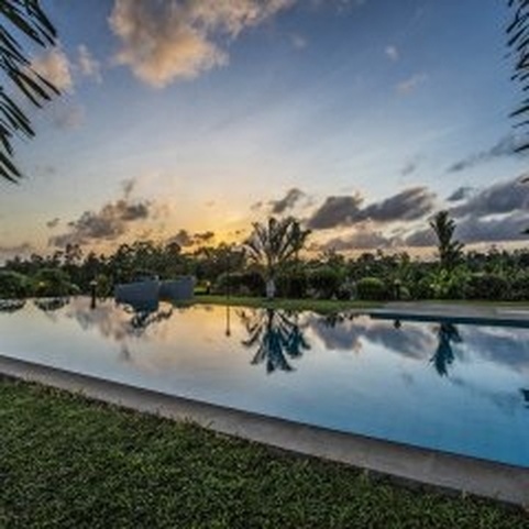 Villa Mayurana By Edwards Collection