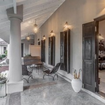 Villa Mayurana By Edwards Collection