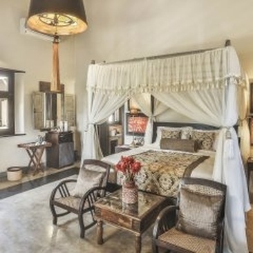 Villa Mayurana By Edwards Collection