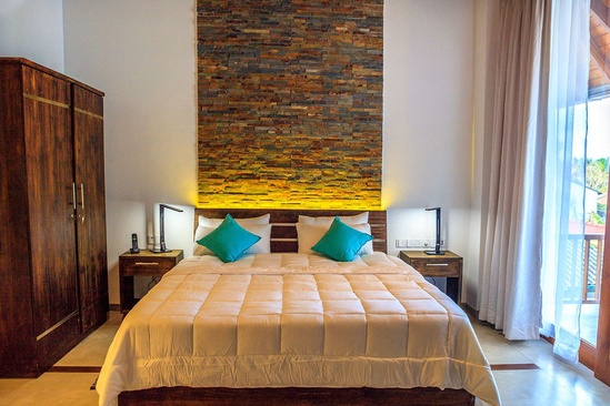 R Degree Hotel