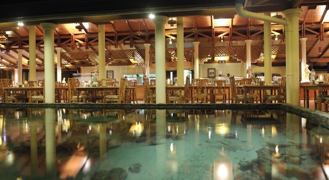 Royal Island Resort & Spa