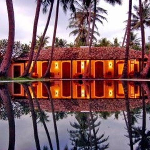 Apa Villa