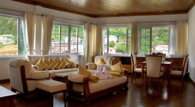 Araliya Green Hills Hotel
