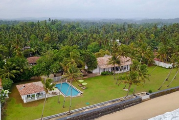 Tanamera Estate Villa