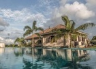 Villa Mayurana By Edwards Collection