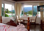 Araliya Green Hills Hotel