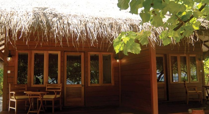 Filitheyo Island Resort