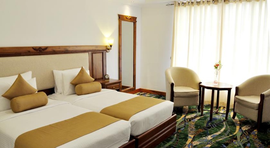 Araliya Green Hills Hotel