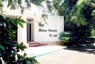 Oyo 253 The White Haven