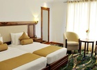 Araliya Green Hills Hotel