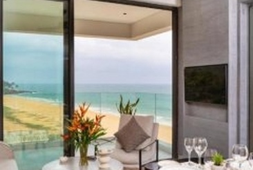 Crystal Sands Sky Villas