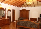 Araliya Green Hills Hotel