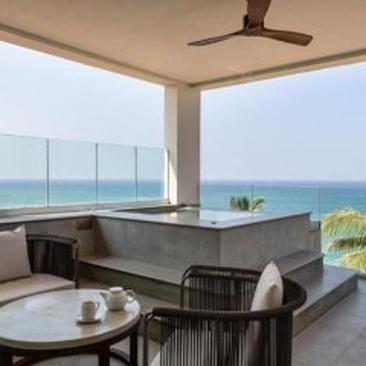Crystal Sands Sky Villas