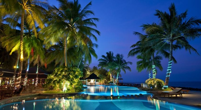 Royal Island Resort & Spa