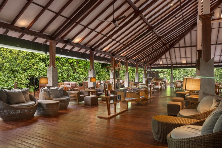 Adaaran Select Meedhupparu