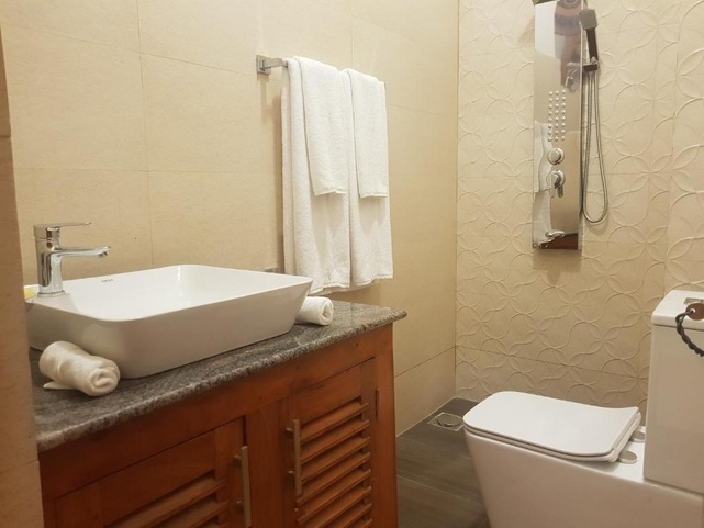 Pinnacle Boutique Villa