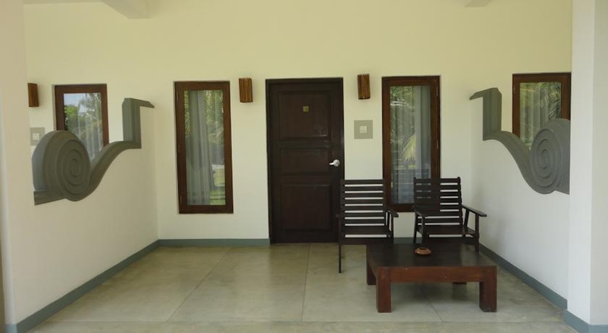 Lagoon Paradise Beach Resort