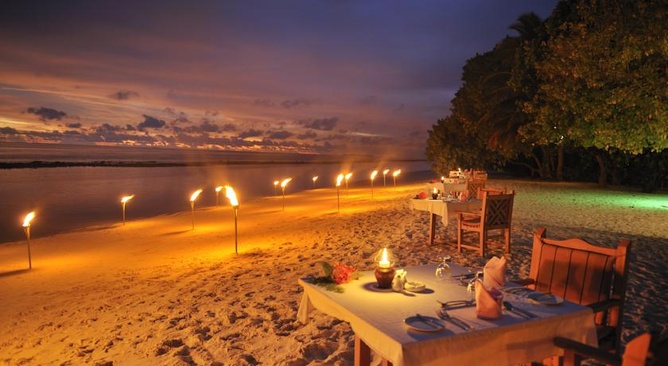 Royal Island Resort & Spa